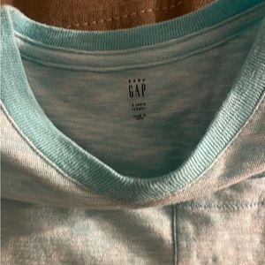 Gap boy Toddler’s Shirt